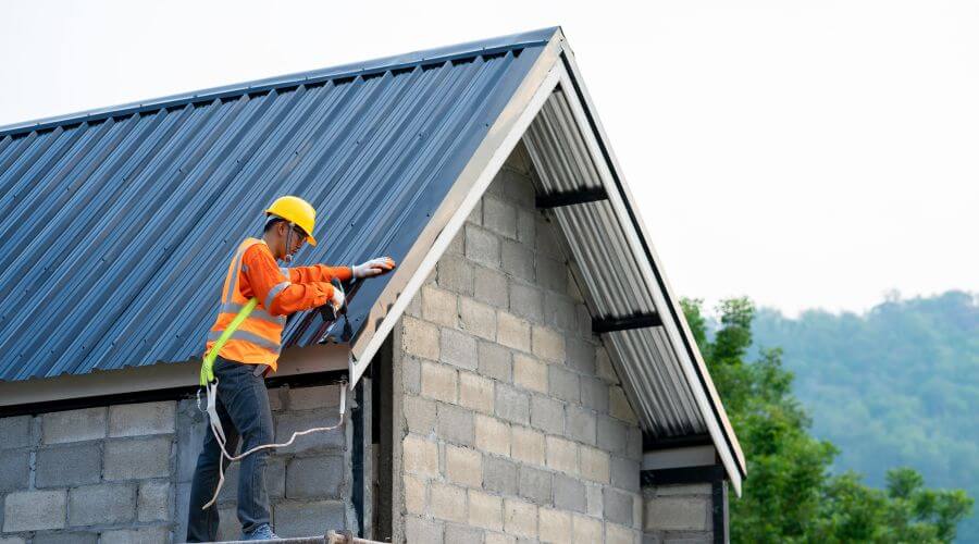 Professional Flat Roofing Installation in Meadville, MO